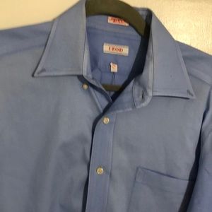 Izod Men’s blue button up. Size slim fit 16-34/35